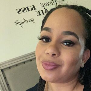 Meet your Posher, Tara